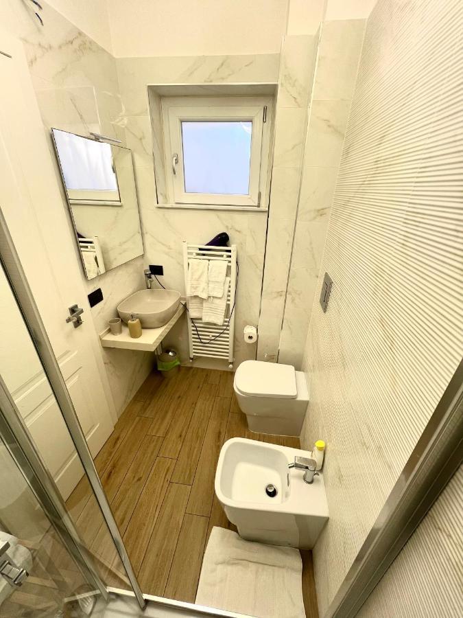 Rooms Lungomare クロトーネ エクステリア 写真